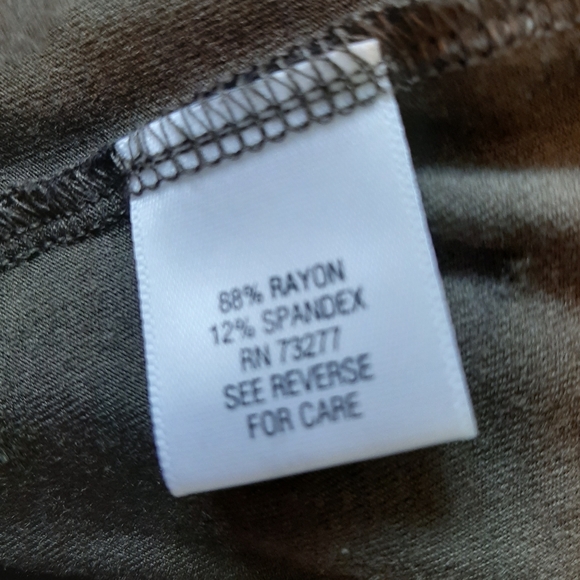 Apt. 9 Midi Dress! - Picture 4 of 4